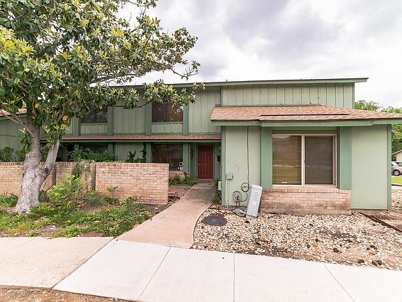 3rd image of 5007 Fort Clark Dr