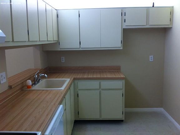 4th image of 5100 Las Verdes Cir APT 202