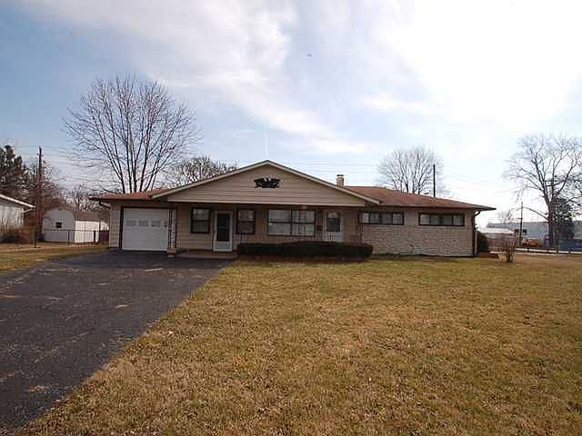 1st image of 3005 N Radford Dr