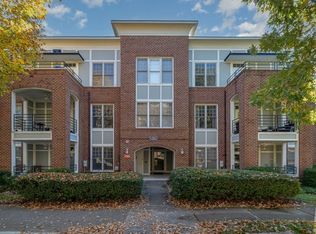 200 Finsbury St #201, Durham, NC 27703