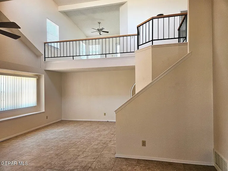 7700 Dianjou Dr — Photo 4