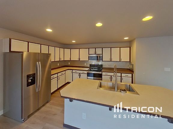 5th image of 4110 45th Ave NE