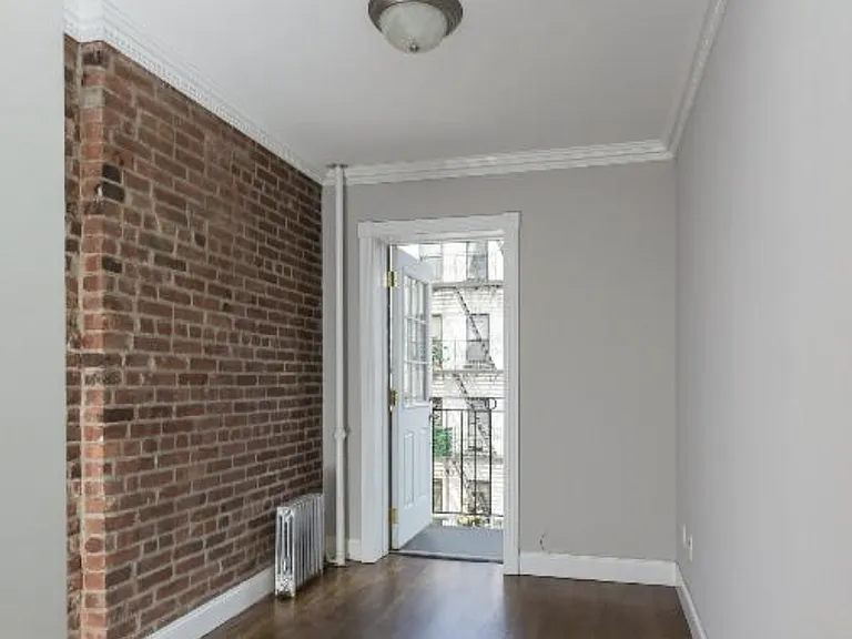 437 W 53rd St #4A — Photo 5