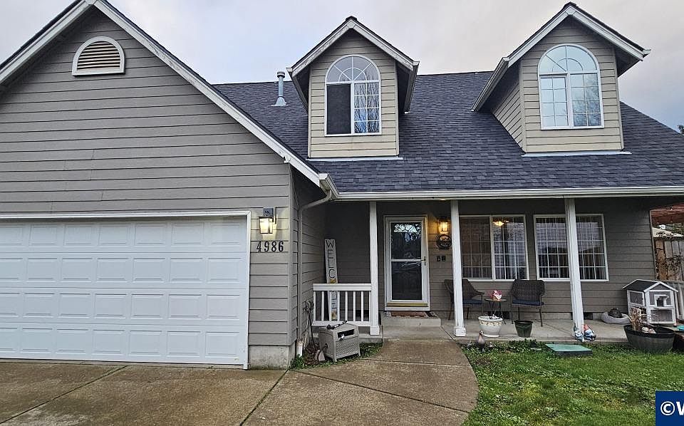 1st image of 4986 Rebecca St NE