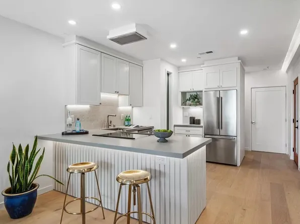 136 Parnassus Ave, San Francisco, CA 94117