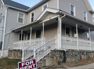 196 Goodwin St APT 1, Bristol, CT 06010