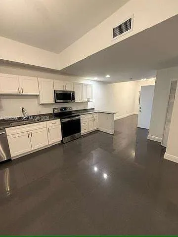 5131 NW 5th Ave #0 — Photo 14