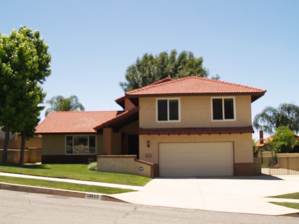 1st image of 13552 Beverly Ct