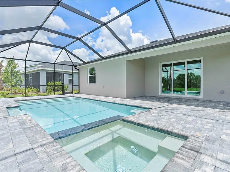 15077 Jadestone Dr — Photo 21