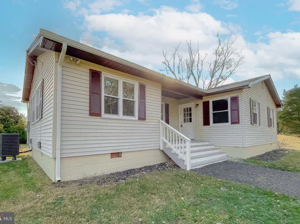 29884 Lee Rd, Mechanicsville, MD 20659