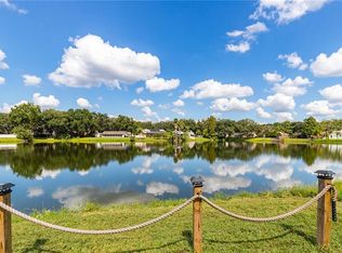 1812 Dockside Dr, Valrico, FL 33594