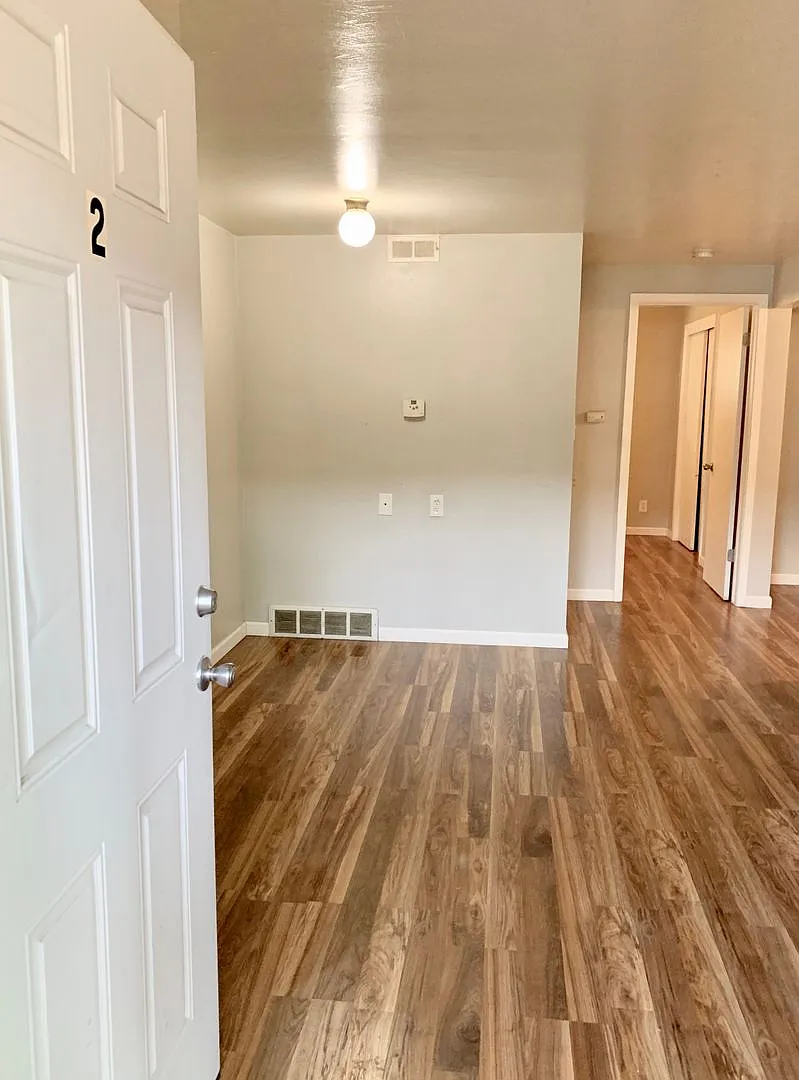 5795 S Bannock St — Photo 1