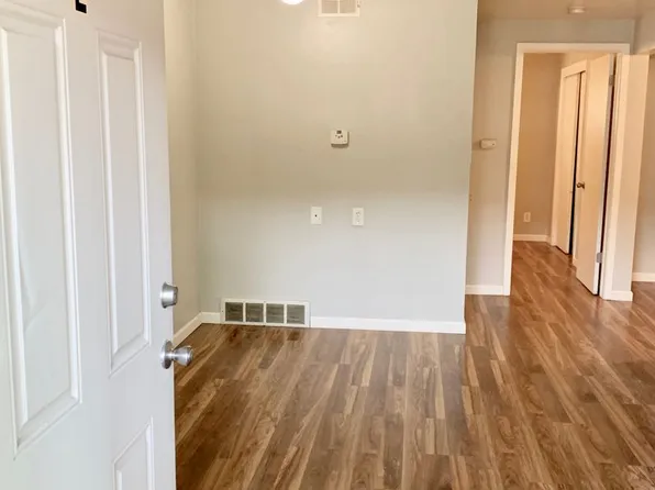 5795 S Bannock St, 5795 S Bannock St #2, Littleton, CO 80120