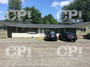 932 Front Ave SW APT F, Castle Rock, WA 98611