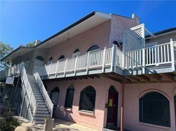 315 Lee Ln #202