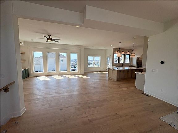 3rd image of 11420 Rye Dr