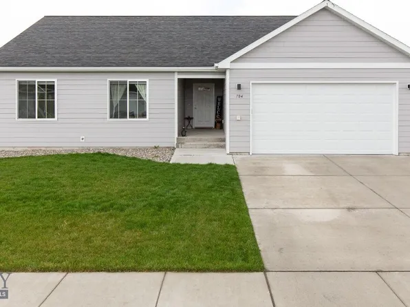 704 Snow Ghost St, Belgrade, MT 59714