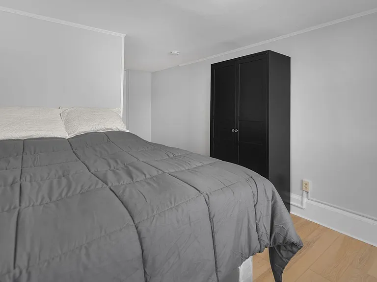 104 Harvard Pl — Photo 75