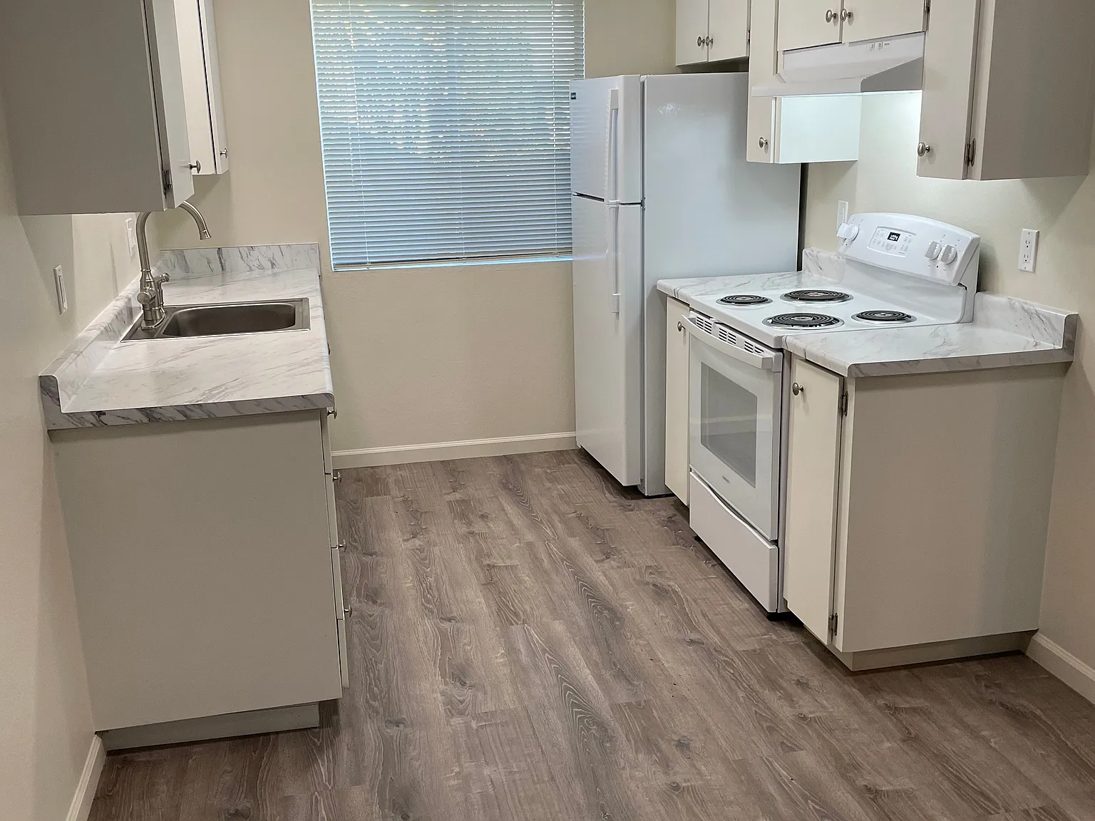 Sebastopol Gardens Apartments — Photo 4