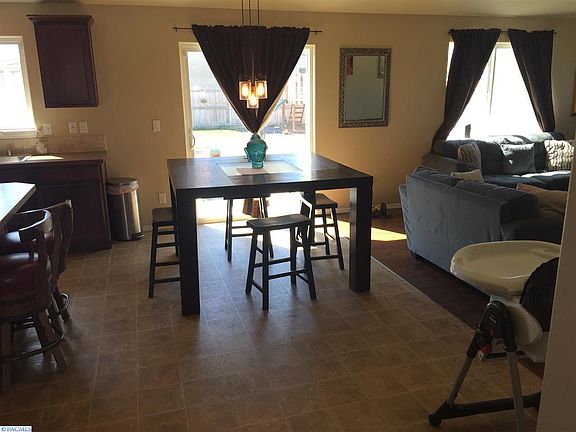 5th image of 6114 Basalt Falls Dr