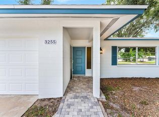3255 S Lockwood Ridge Rd, Sarasota, FL 34239