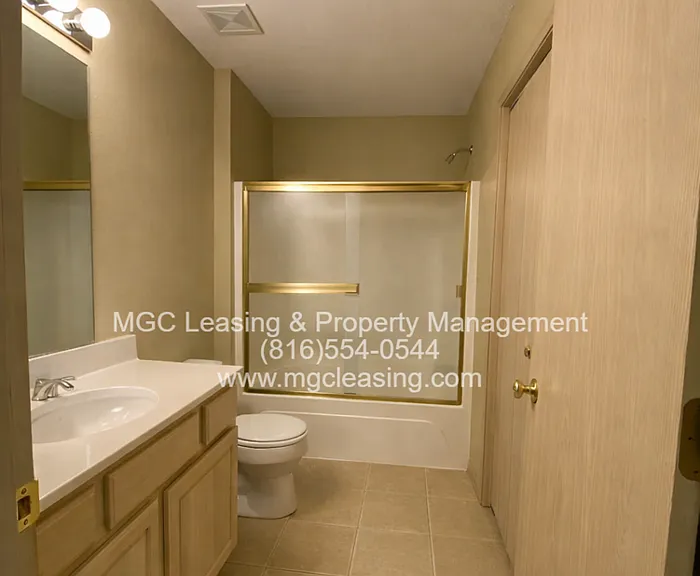 1020 Garden Dr — Photo 11