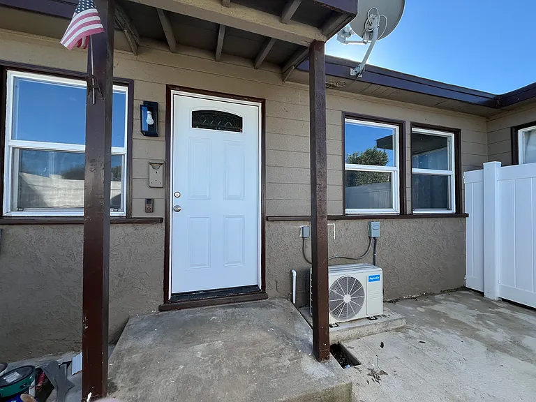 2201 La Paloma Ave — Photo 10