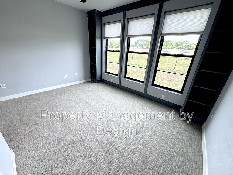 1371 Keosauqua Way #1 — Photo 14