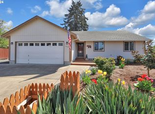 425 Scott Ave, Creswell, OR 97426