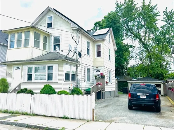 61 Miller St, Springfield, MA 01104