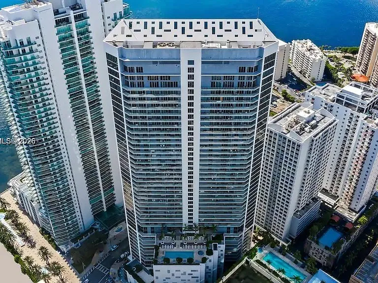 1300 Brickell Bay Dr #807 — Photo 36