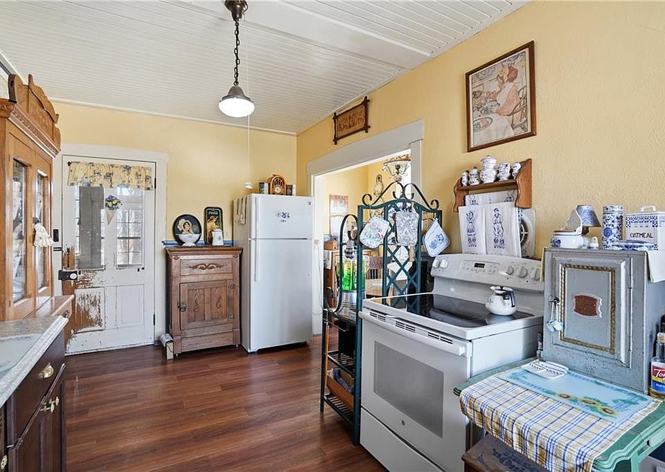 31st image of this home