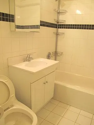 Rented by Living New York | media 34