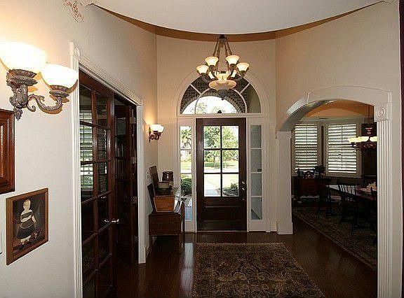 3rd image of 12 Island Green Ct
