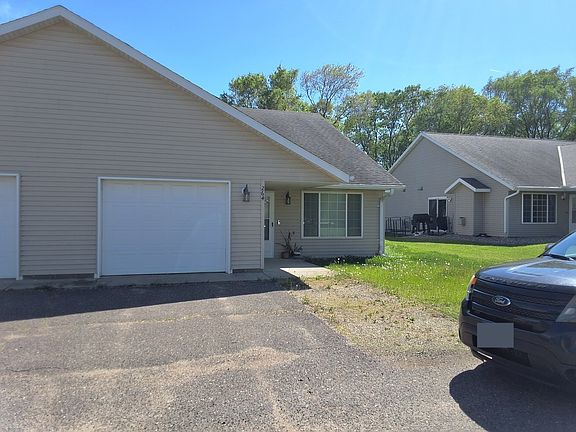 3rd image of 264 1st St SE