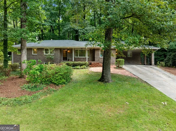 2985 Medinah Ct, Atlanta, GA 30341