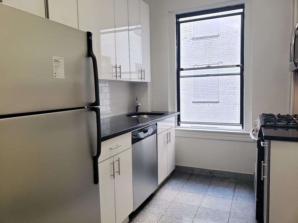 1st image of 515 W 113th St #3E