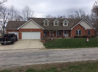 6508 Lake Forest Dr, Waterloo, IL 62298