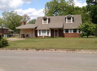 118 Raymond St SW, Decatur, AL 35601