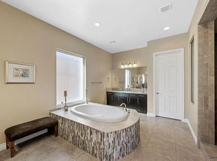 11 Carolina Cherry Dr, Las Vegas, NV 89141
