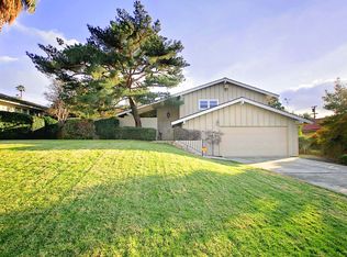 3509 Christmas Tree Ln, Bakersfield, CA