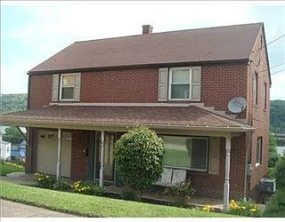 120 Schaffer Ave photo 1