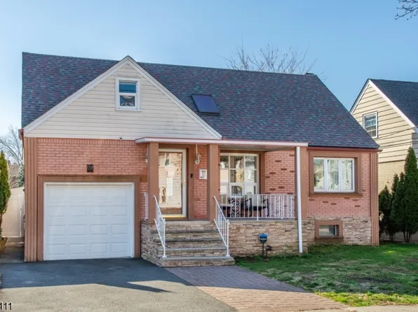 21 Hillman St, Clifton City, NJ 07011