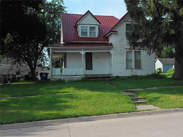 703 5th St, Victor, IA 52347