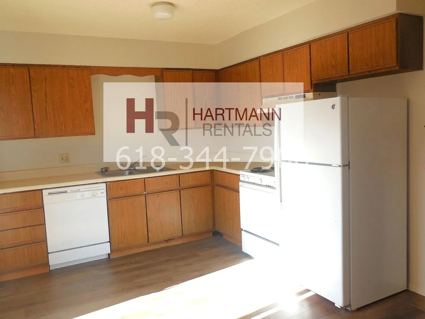 1107 Arrowhead — Photo 4
