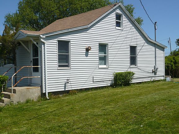 3rd image of 29 Woodland Drive