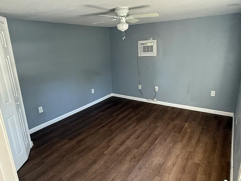 234 Brigadier Dr — Photo 8