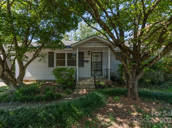 4840 The Plz, Charlotte, NC 28215