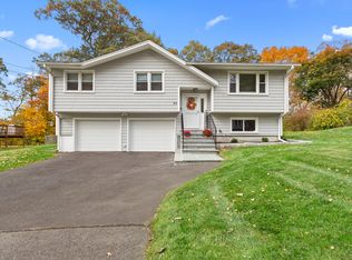 53 Bunting Rd, Seymour, CT 06483