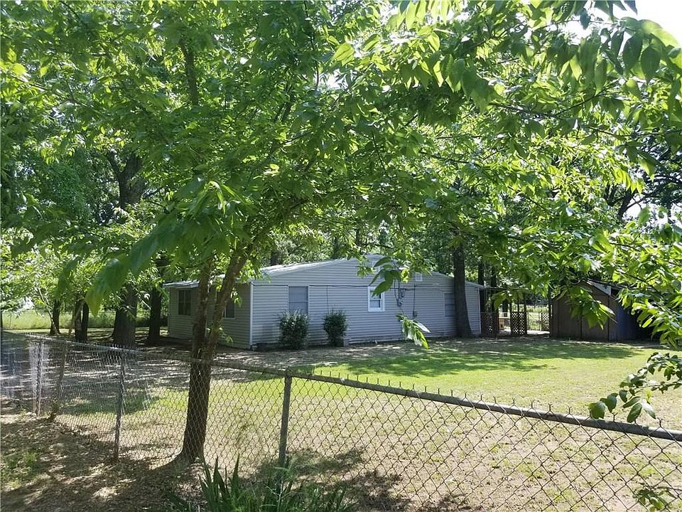 1st image of 33 Scalock Dr
